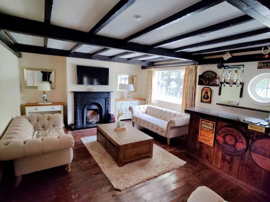 Entire Home At Ballysax House Newpark Extérieur photo